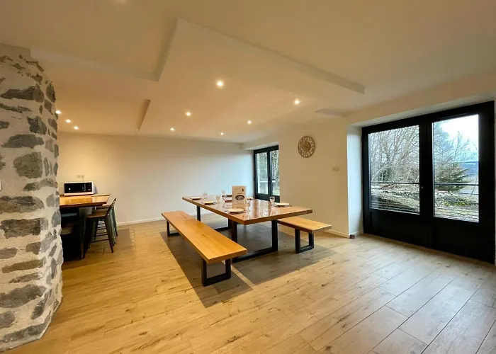 à La Lisière De Fontbonne Hébergement de vacances Saint-Julien-Chapteuil