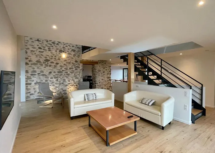 à La Lisière De Fontbonne Hébergement de vacances Saint-Julien-Chapteuil